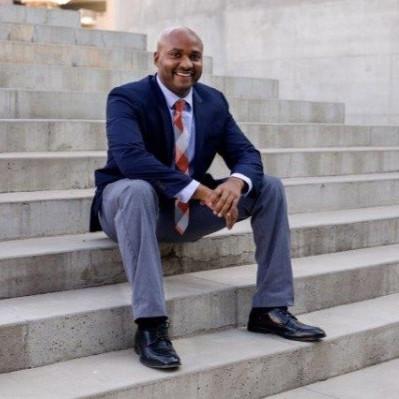 Curtis Thompson