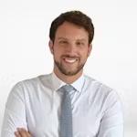  Daniel Trabucchi