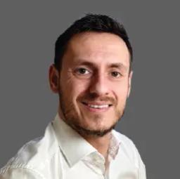 Dr. Mateusz Panek