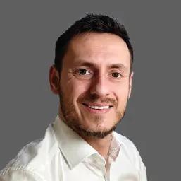Dr. Mateusz Panek