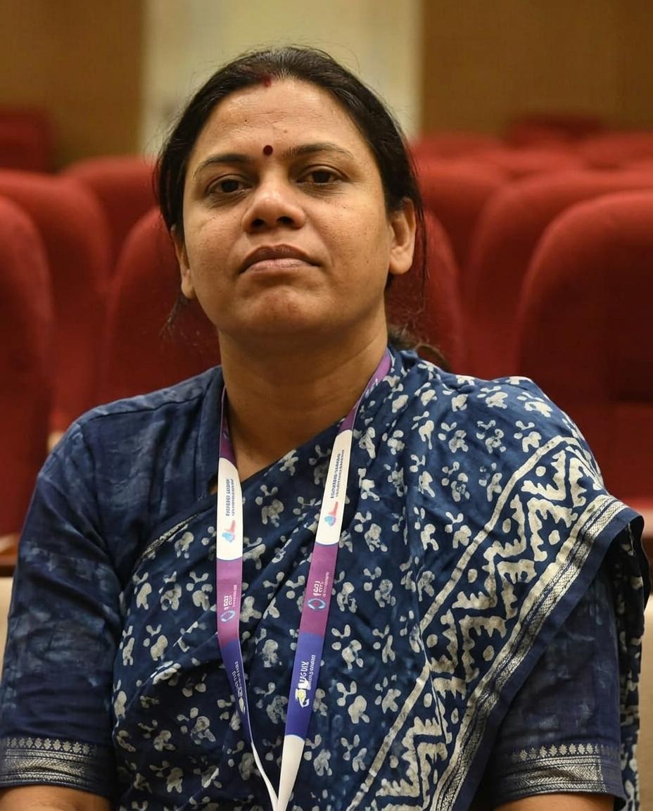 Ms. Manushi null