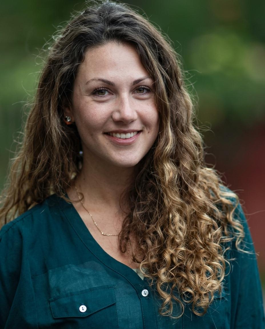 Anna Newton-Levinson