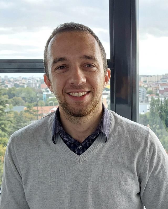 Ayman Abdelwahed