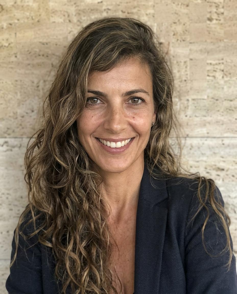 Carmen Paz-Aparicio