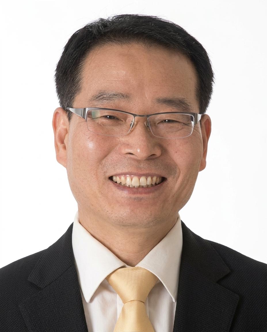 Dae-Sik Hong