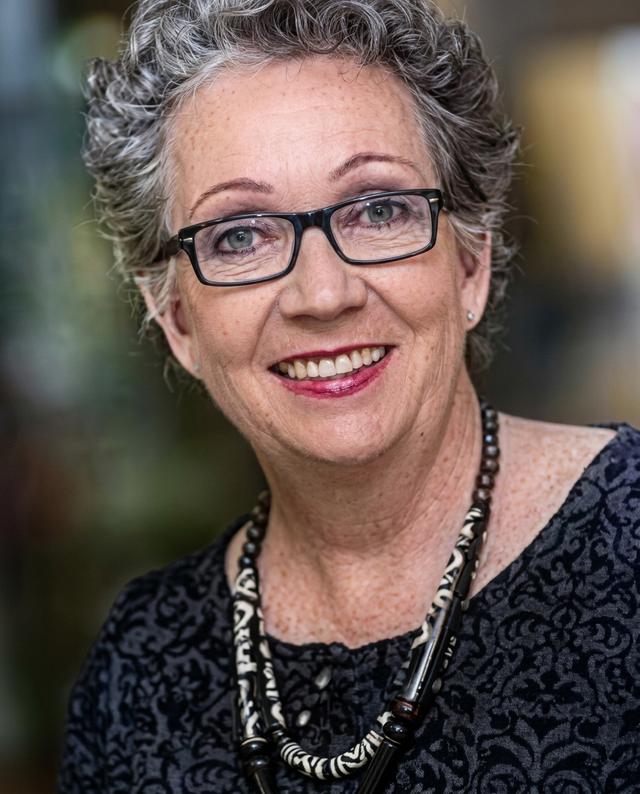 Dianne Bevelander
