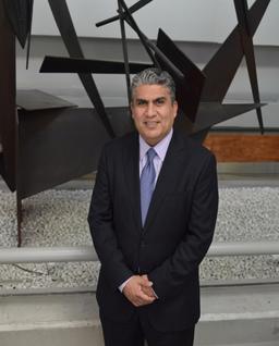 Dr. Gonzálo Antonio Luna