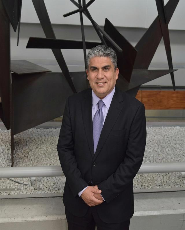 Dr. Gonzálo Antonio Luna Guerra