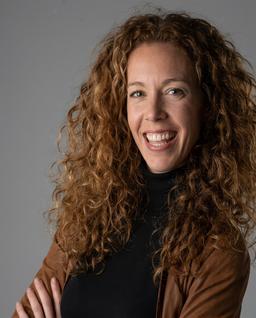 Dr. Kim Poldner