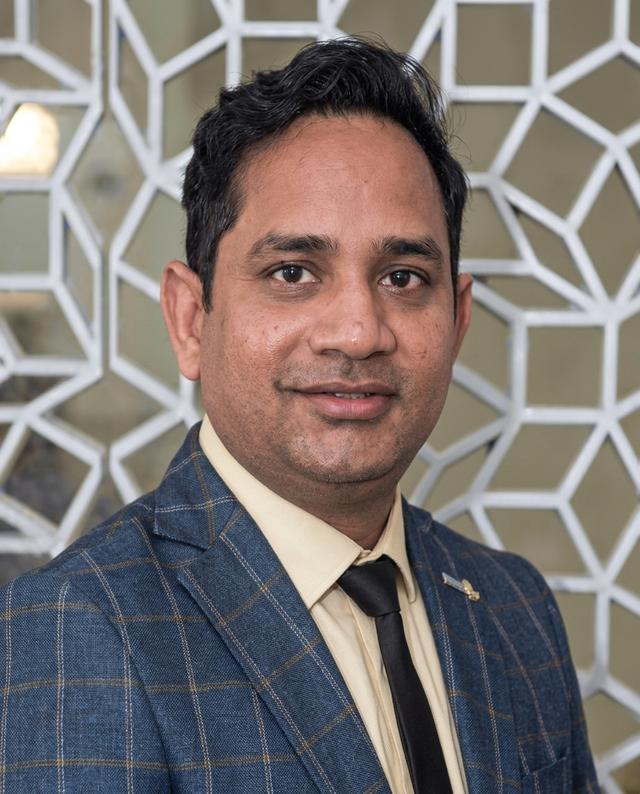 Dr. Mohammad Farhan