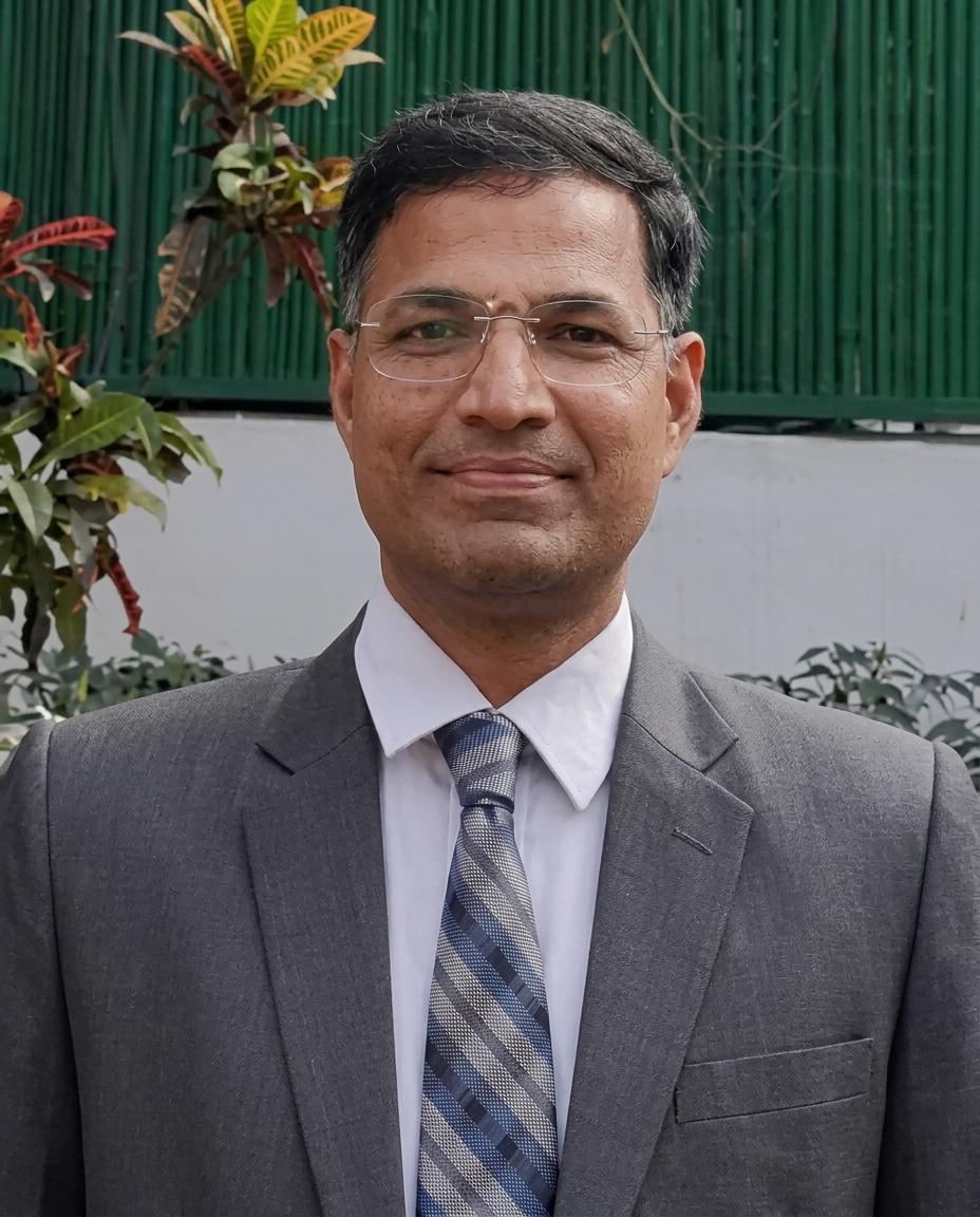 Dr. Rajdeep Pakanati