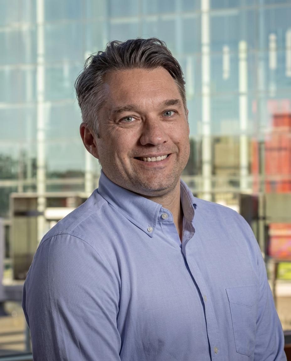 Dr Richard Claydon