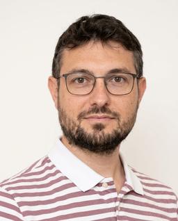 Dr Sergio Vélez