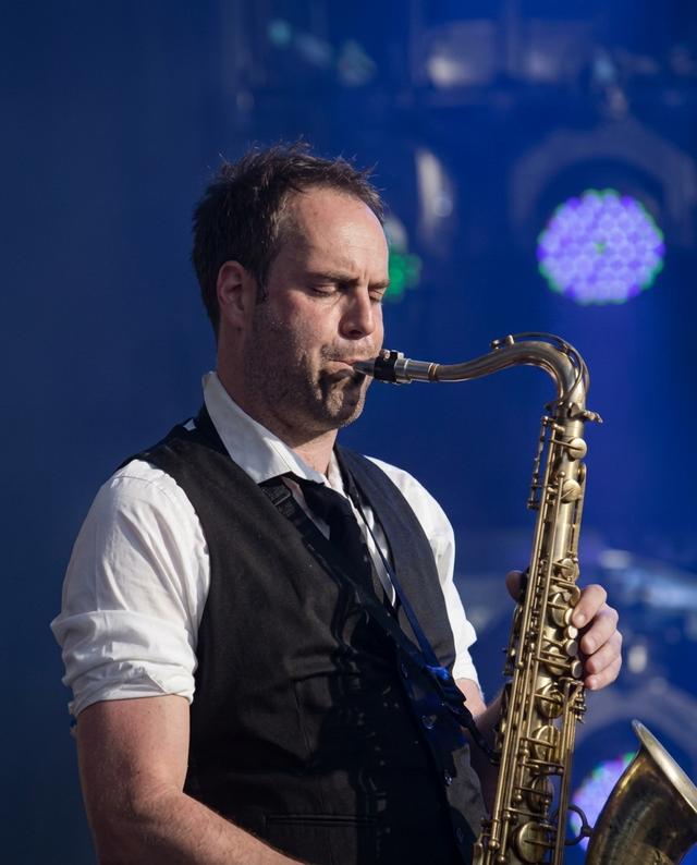 Dr Zack Moir