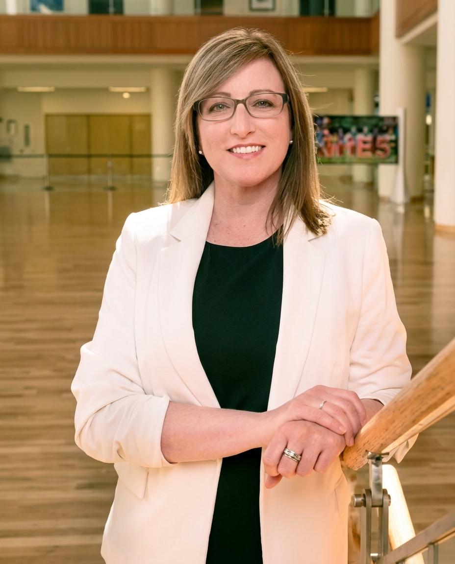 Elizabeth A. Luckman