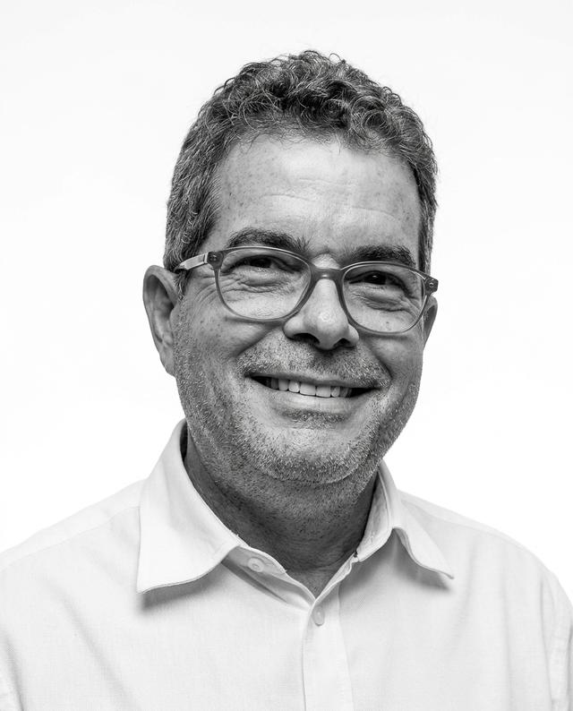 Fernando Martirena