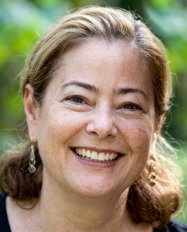 Gennifer Weisenfeld