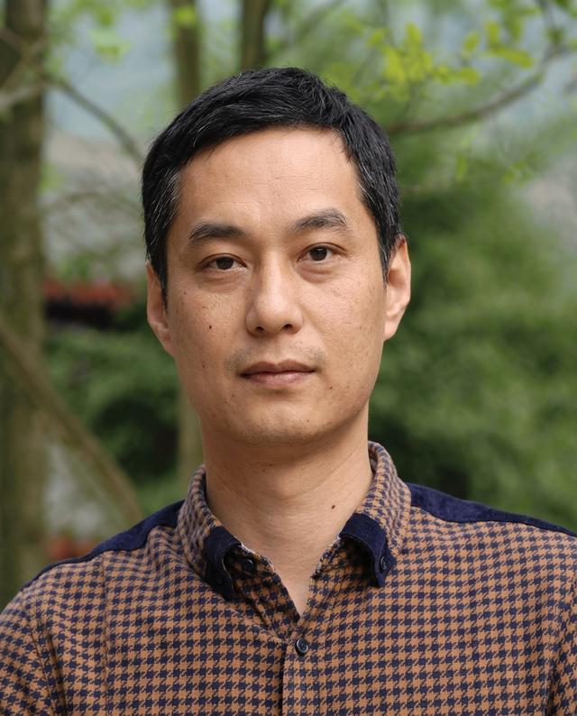 Joey Zhong