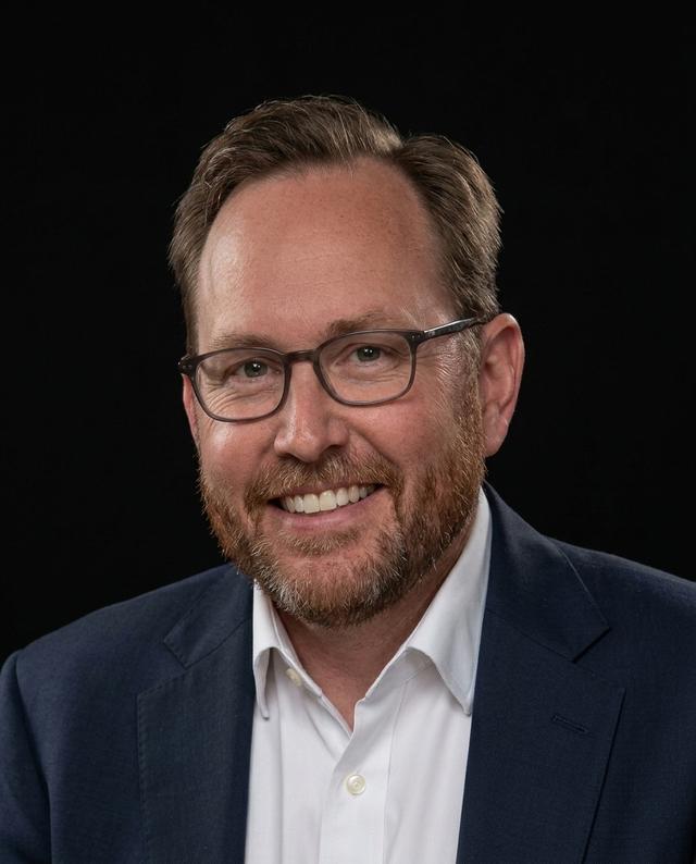 Jonathan Dunn