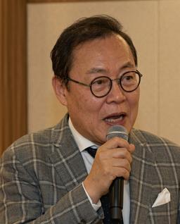 Jong-Su Ryu