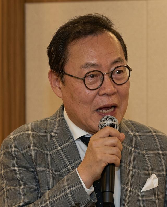 Jong-Su Ryu