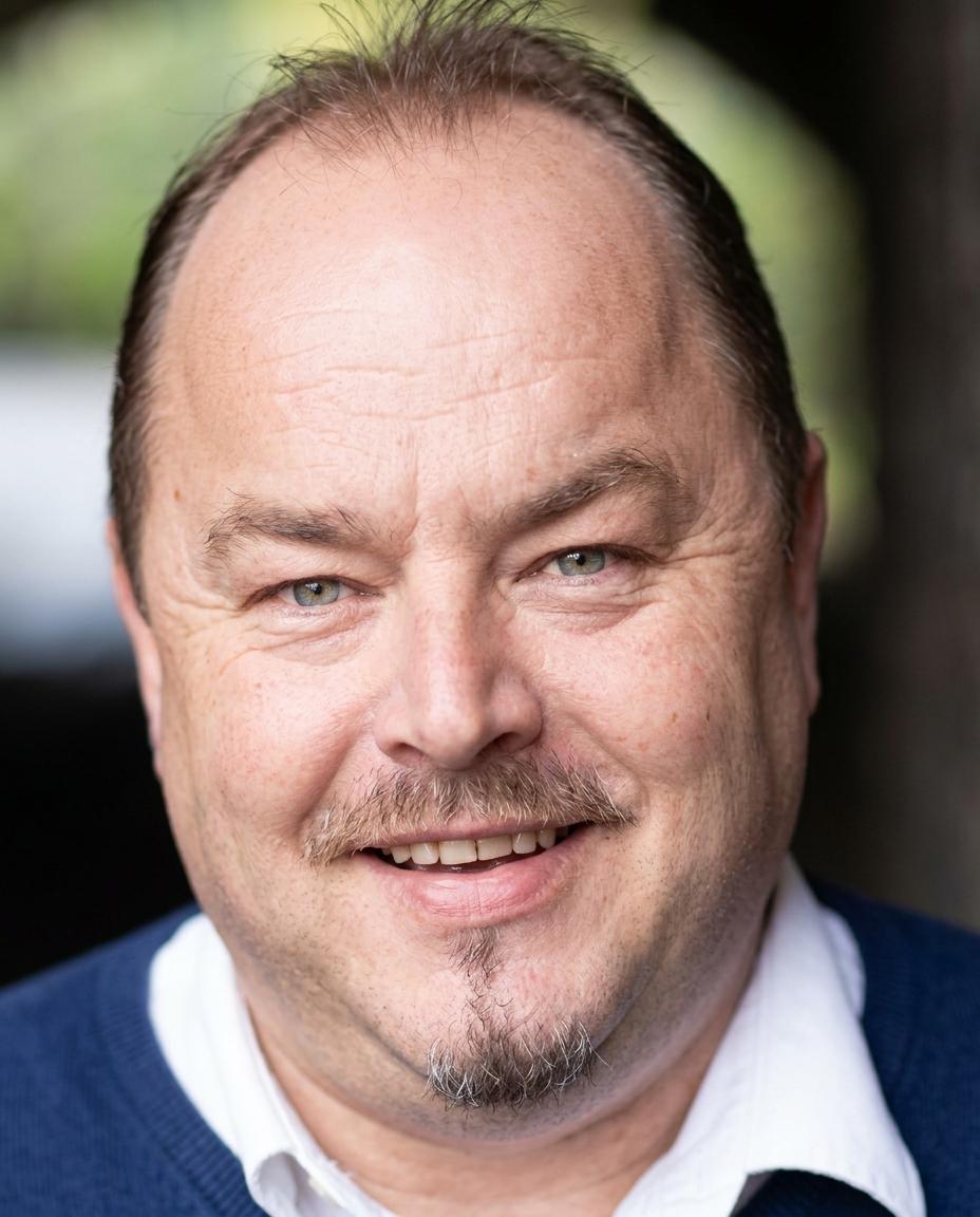 Julian Jenkins
