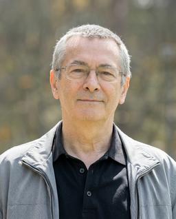 Karlos Pérez de Armiño