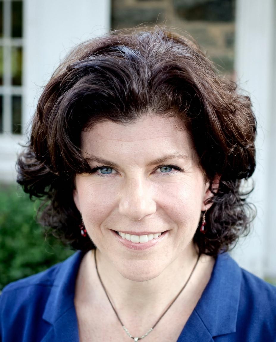 Lauren Steinfeld
