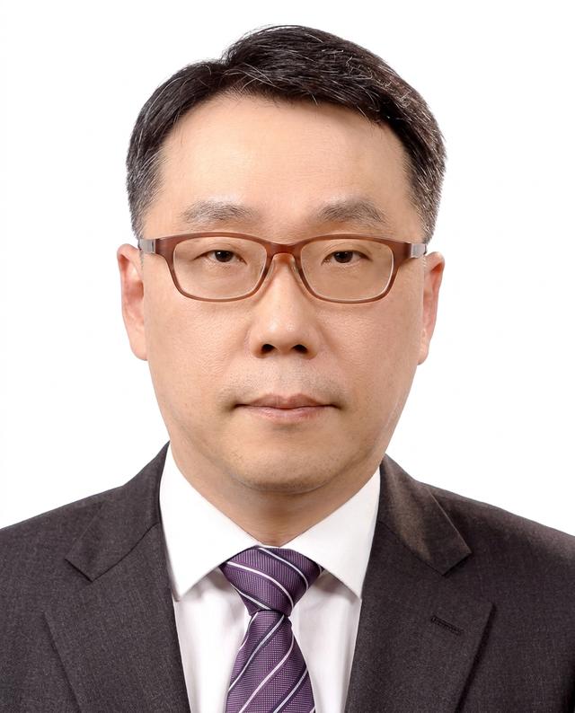 Lee Kyu Hyoung