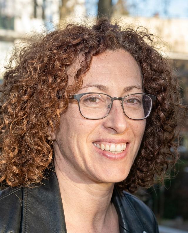 Liliane Tenenbaum