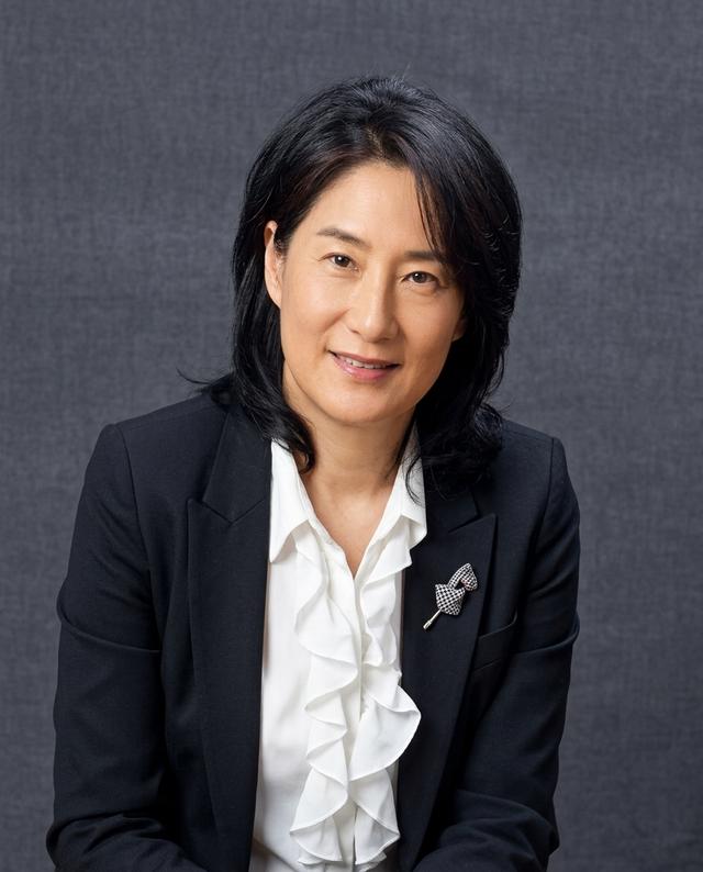 Maji C. Rhee