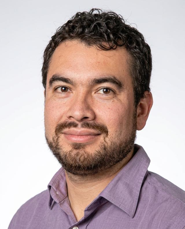 Mario Garzon Oviedo