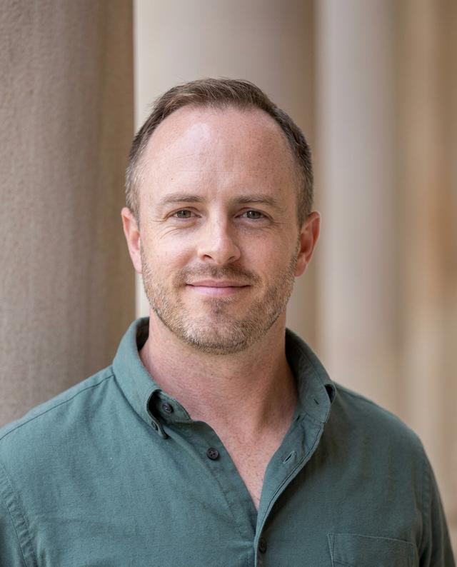 Peter Crosthwaite