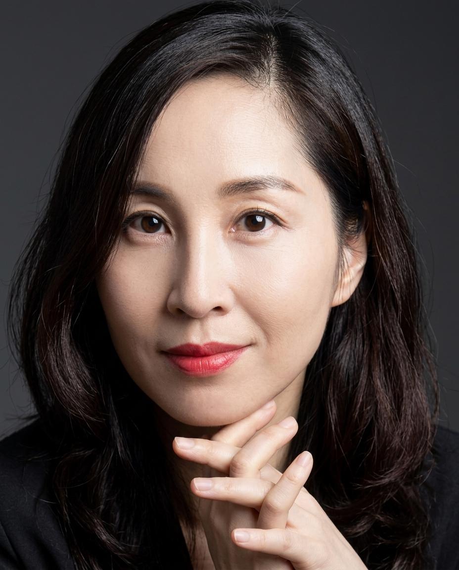 Qiaowei Shen
