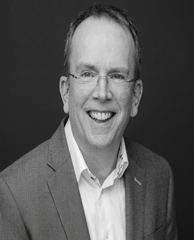 Robert Mullins
