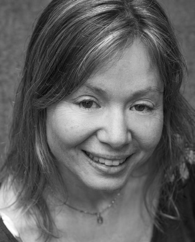 Ms Sarah Sherman
