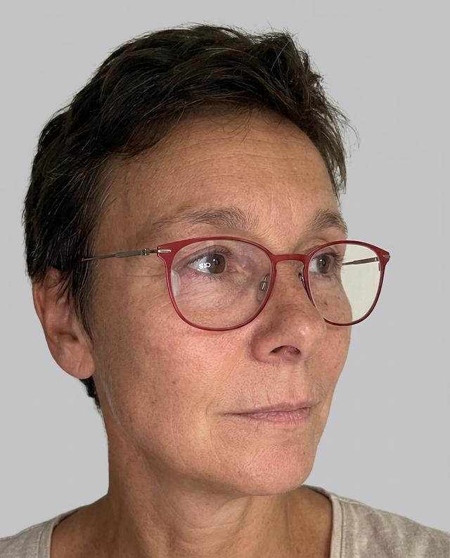 Sylvie VANSEVEREN