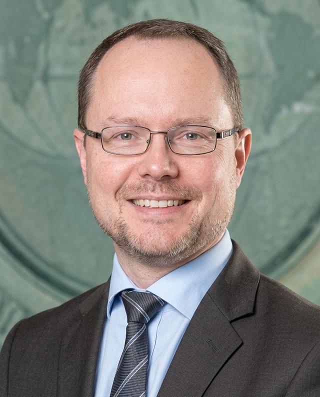 Xavier Debrun