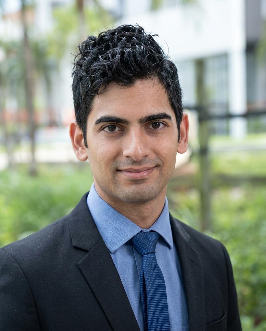 Yashar Ghiassi