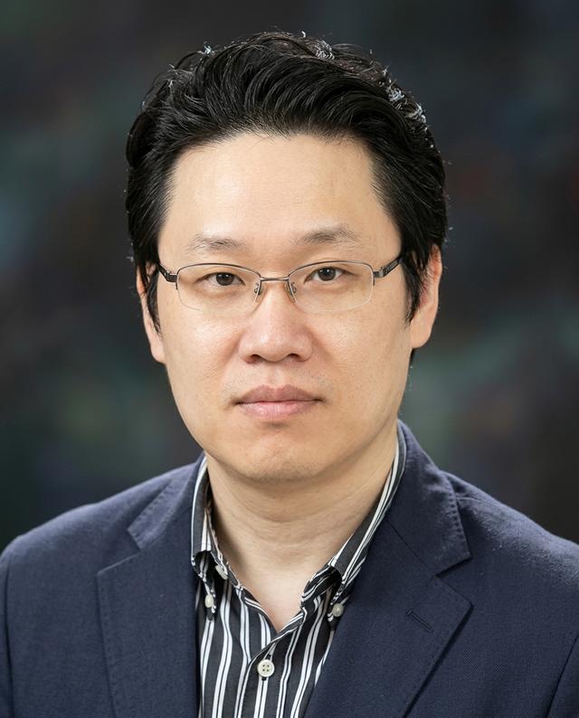 Young-Seok Park
