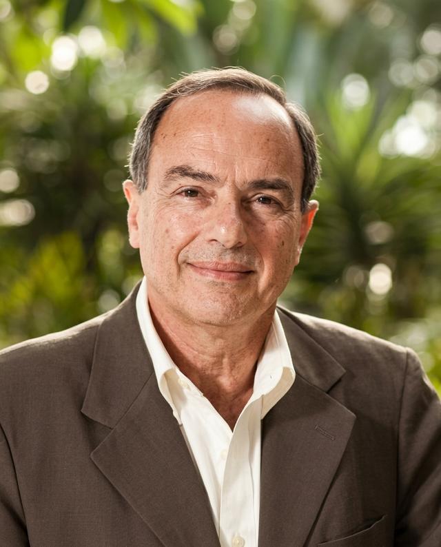 Carlos R. F. Bara