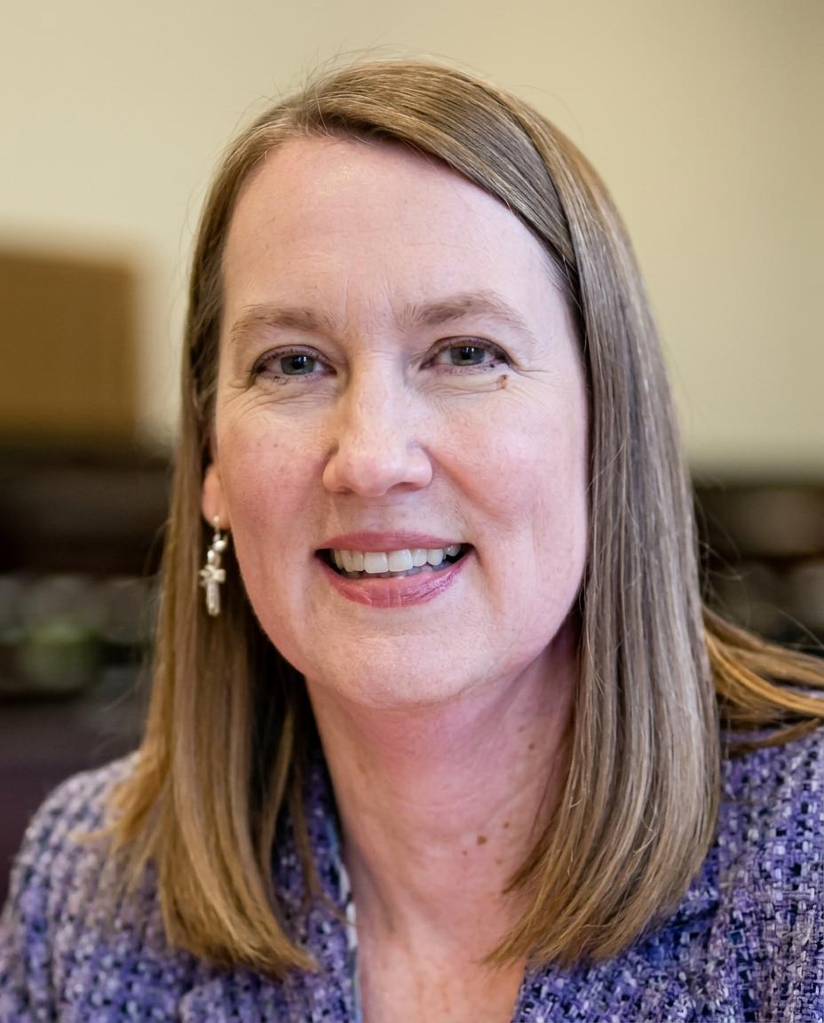 Lisa A. Macklin, J.D.,M.L.S.