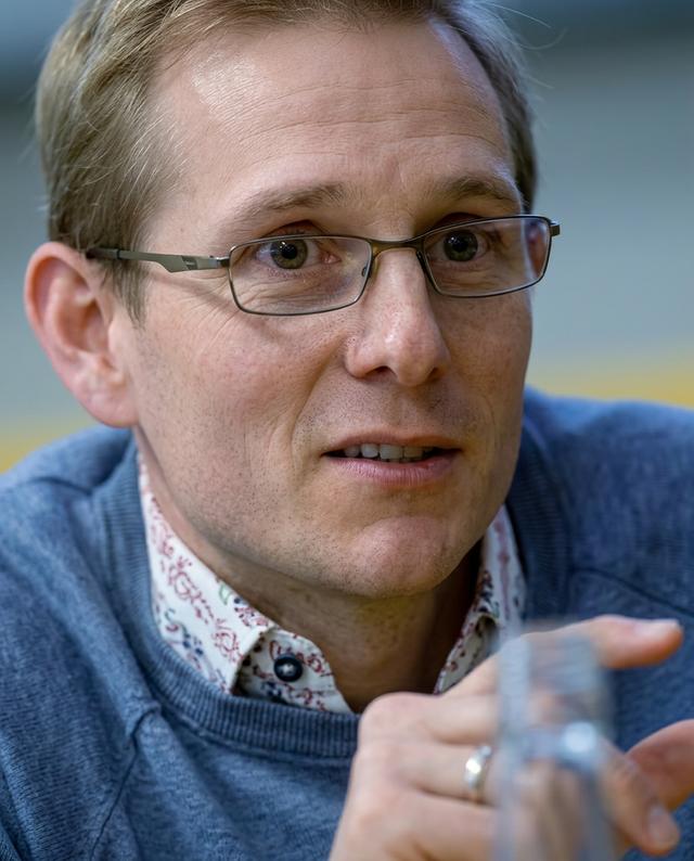 Dr J. Simon Rofe