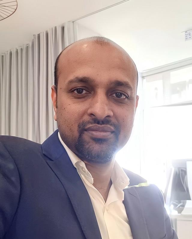Vipesh Singla